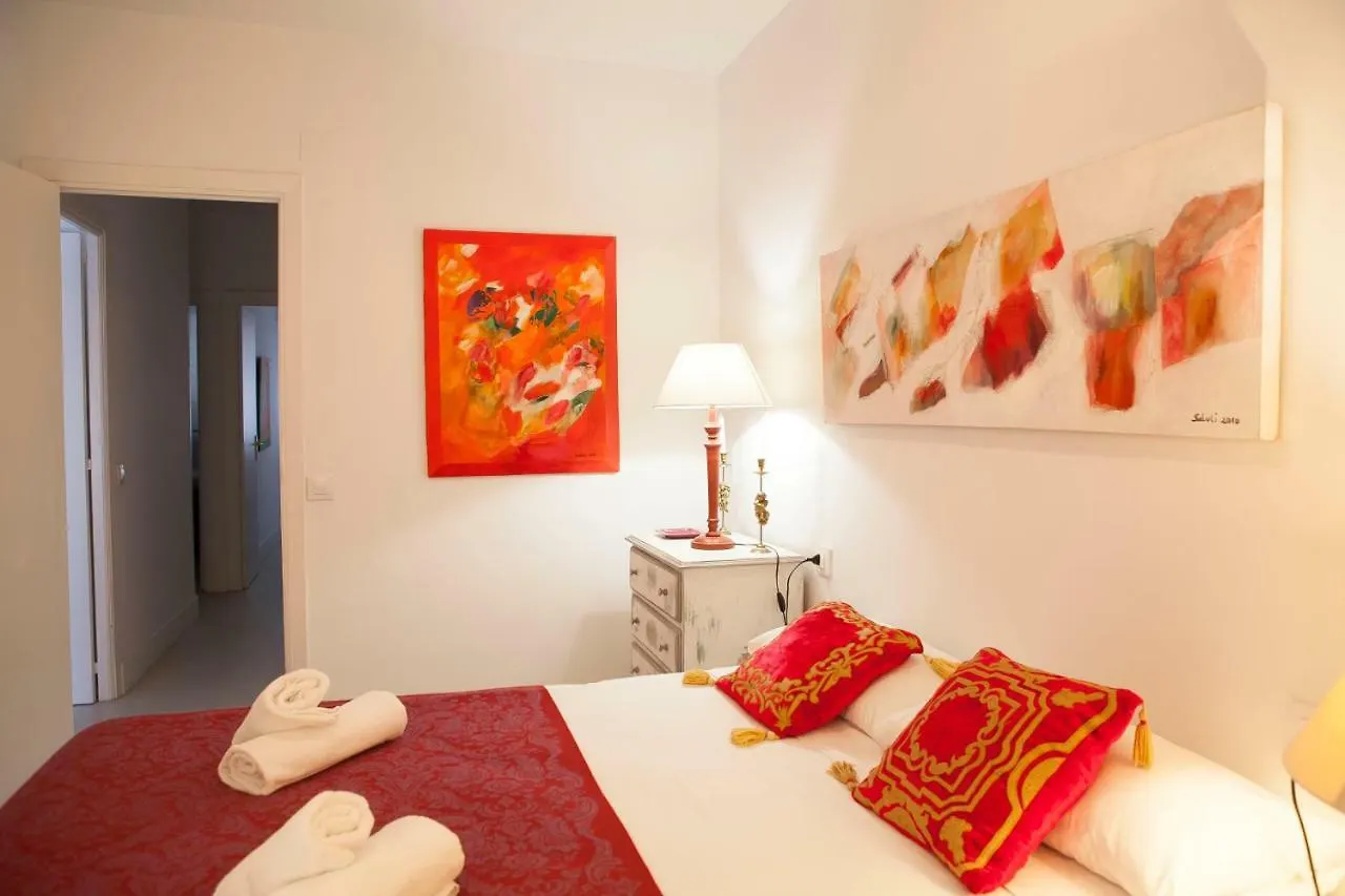 Gran Apartamento Plaza De Espana Apartment Seville 0*,